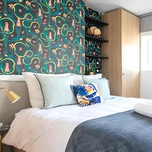 Apartment Luxury Architect Studio Near Le Marais, Paris