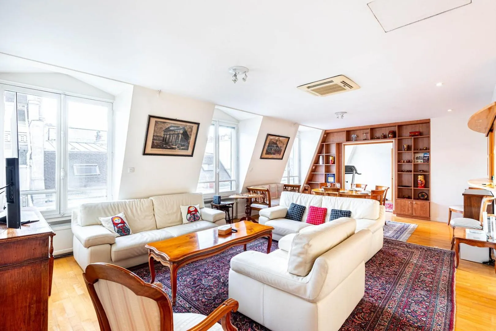 Appartement Guestready - Spacious Comfort In The 8Th Parijs